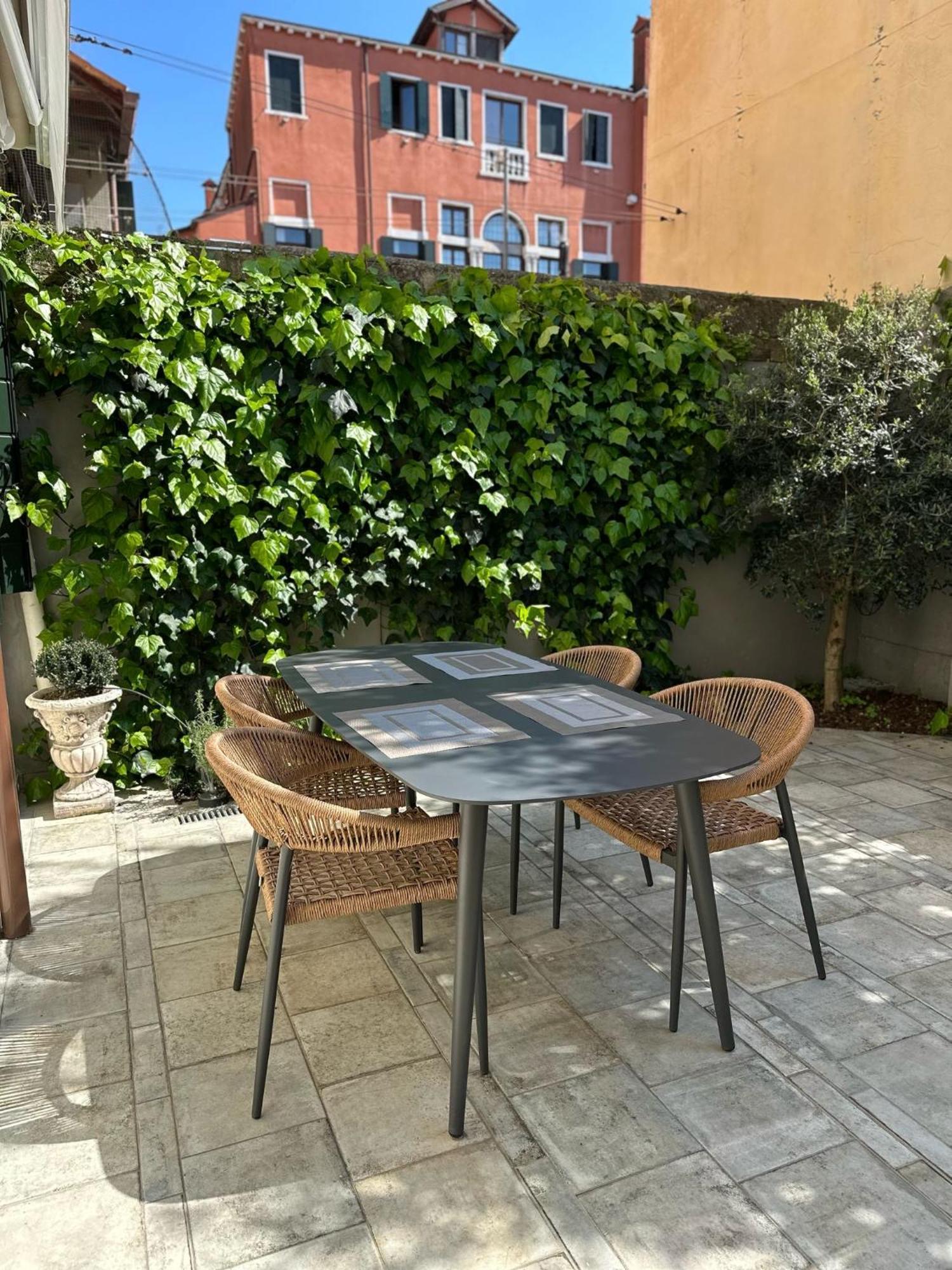 Wow Garden In The Heart Of Venedig Exterior foto